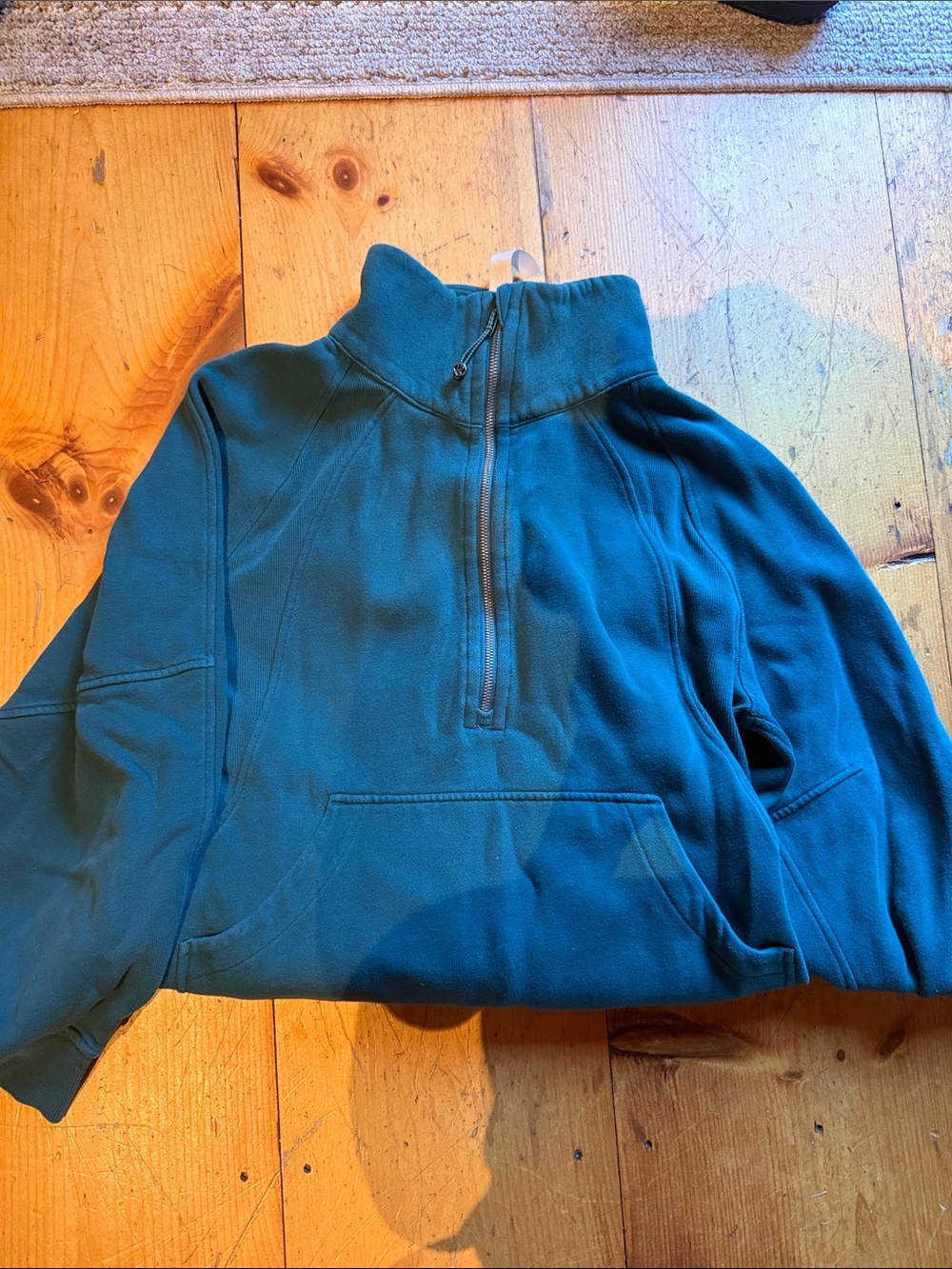 Lululemon funnel neck